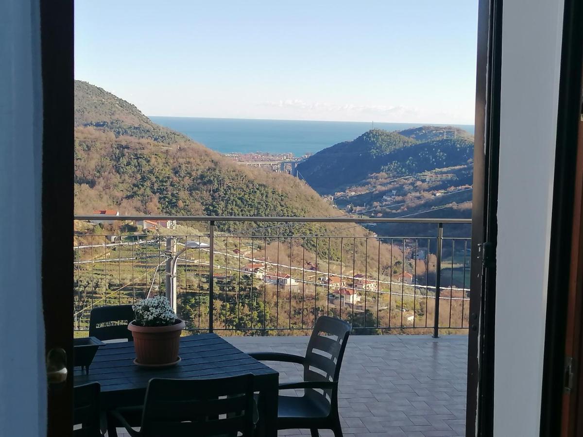 Casa Di Anna Bed & Breakfast Tovo San Giacomo Exterior photo